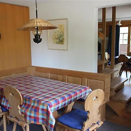 Saanenmoser Sleeps 6 Wifi * Hornkessel